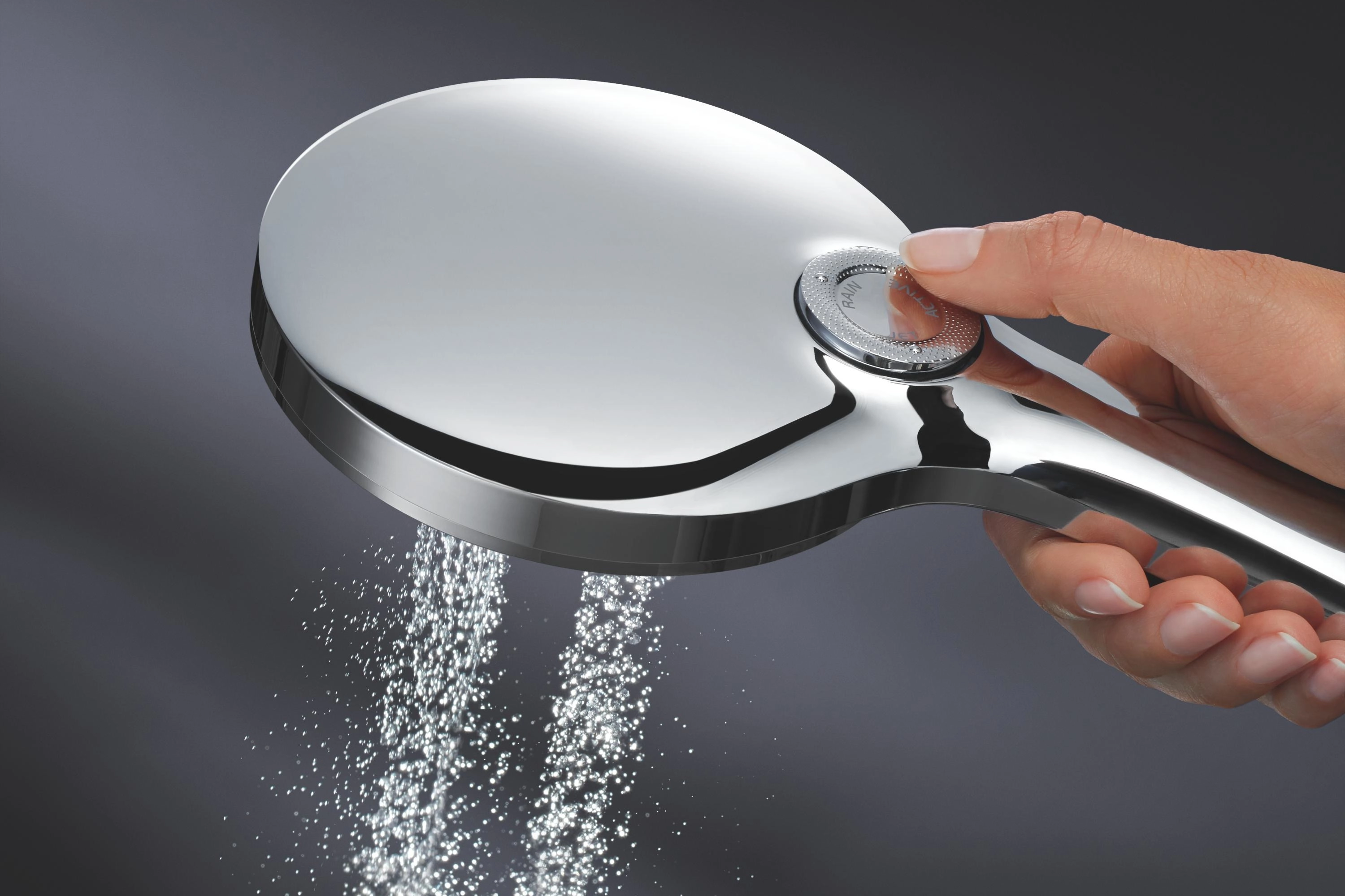 Soothing Shower Experience | GROHE Rainshower Collection