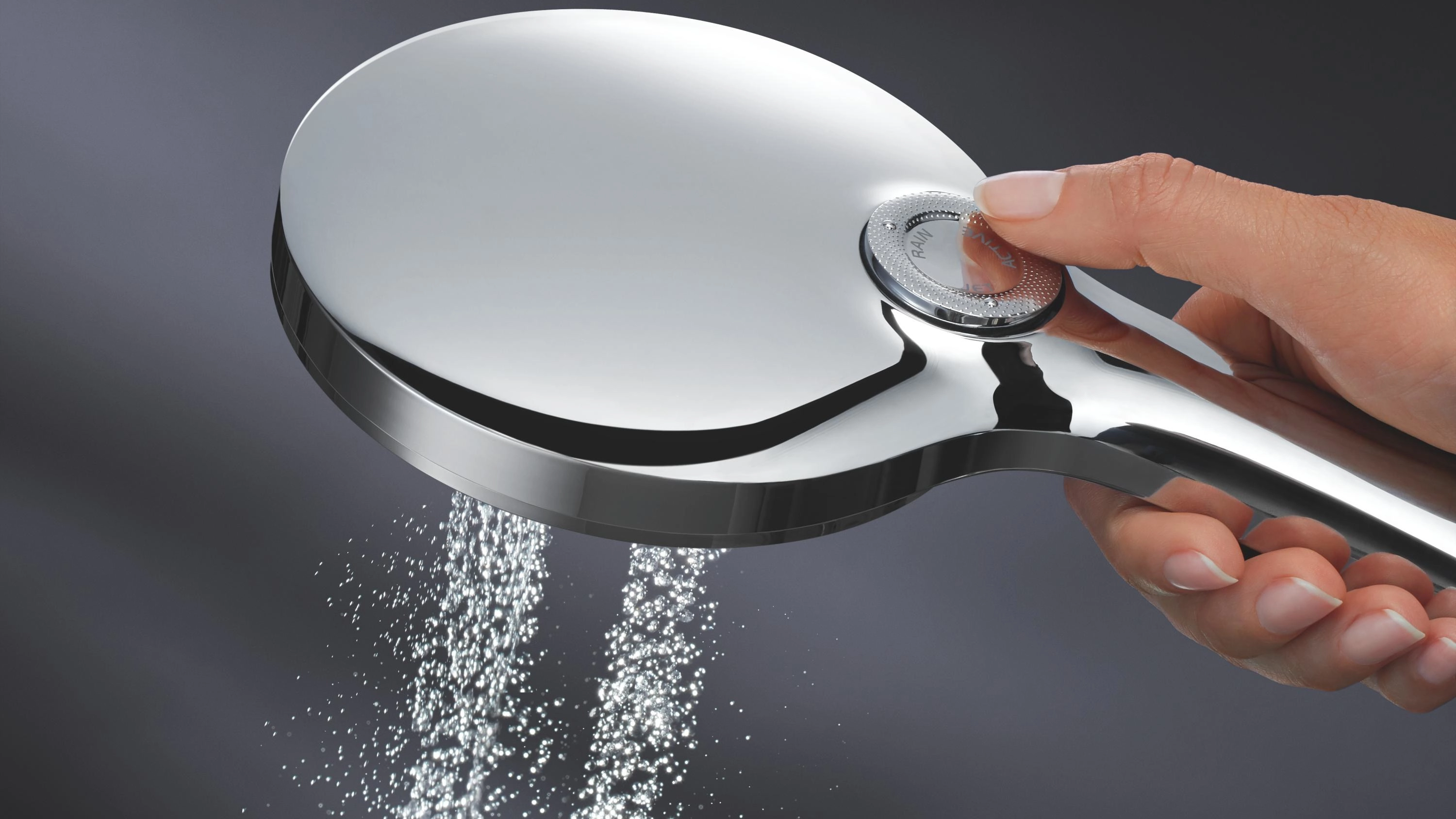 Soothing Shower Experience | GROHE Rainshower Collection